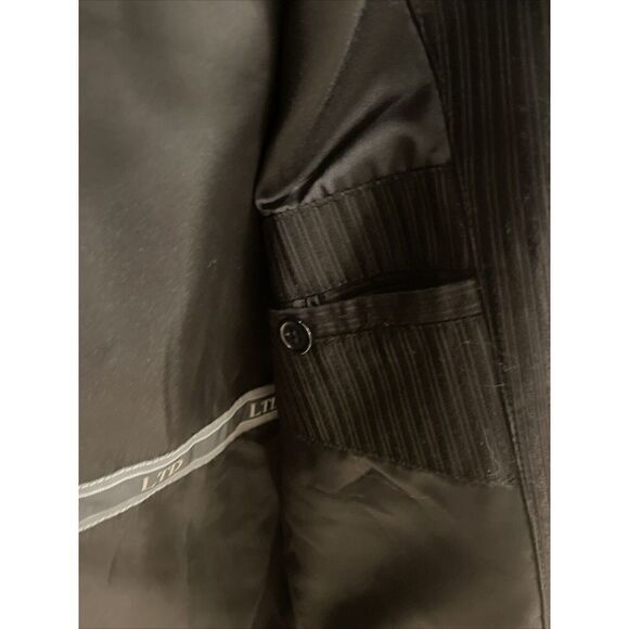 LTD Black edition Mens Jacket Size M Pockets W Multiple Inside Pockets Luxe - Picture 6 of 9